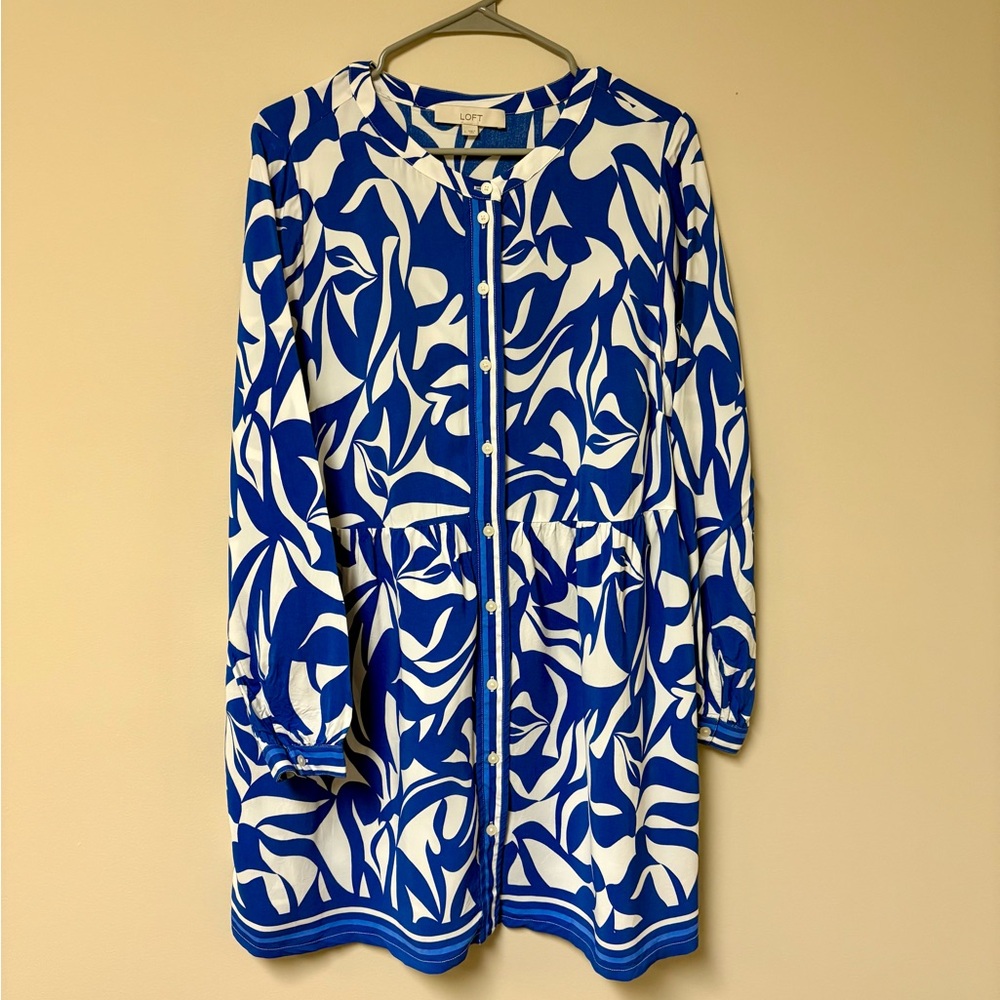 LOFT Abstract Swirl Button Tiered Swing Dress